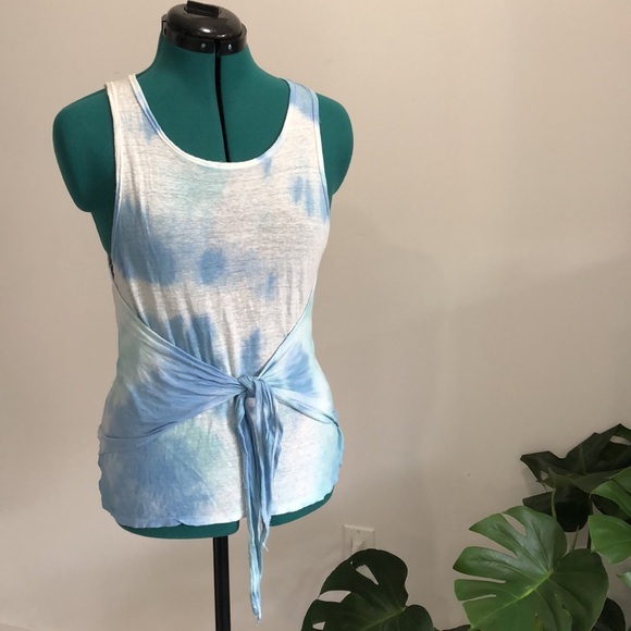 BCBGMaxAzria Knit tank - Picture 1 of 8